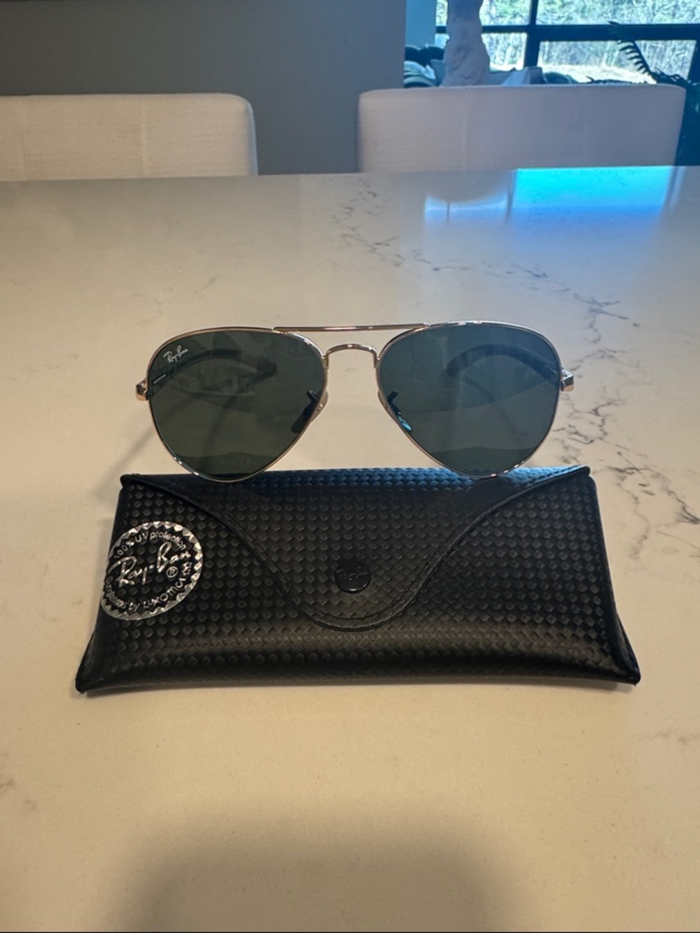 NWOT Vintage Ray-Ban Aviator Sunglasses Gold Frame with Green Lenses